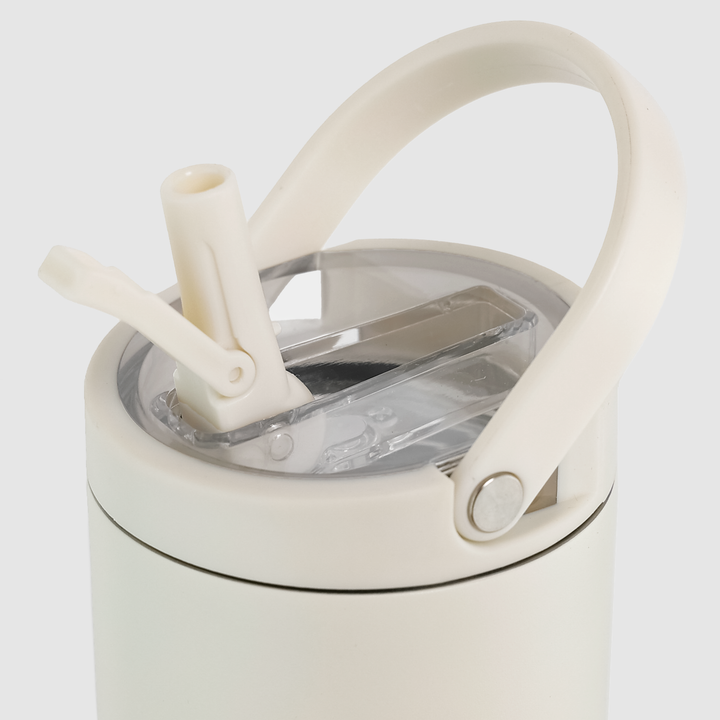 Sixteen Tumbler in Light Blue